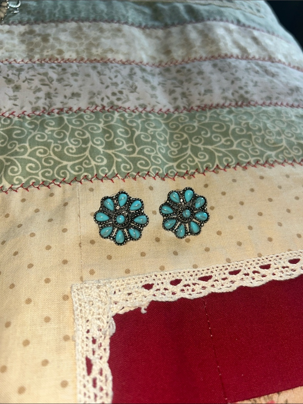 Faux Turquoise Floral Cluster Stud Earrings